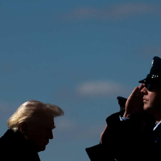 Στο Ντέλαγουερ ο Τραμπ για τους 6 νεκρούς Αμερικανούς στρατιώτες σε δυστύχημα ανεφοδιασμού