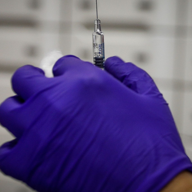 Βρετανία: Είκοσι τα ύποπτα ή επιβεβαιωμένα κρούσματα της επιδημίας μηνιγγίτιδας