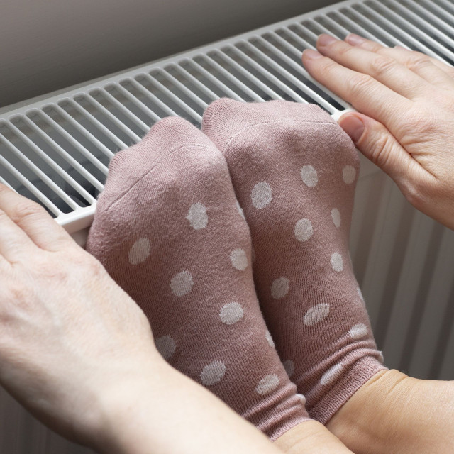 5 λόγοι για τους οποίους τα χέρια και τα πόδια σας είναι πάντα κρύα