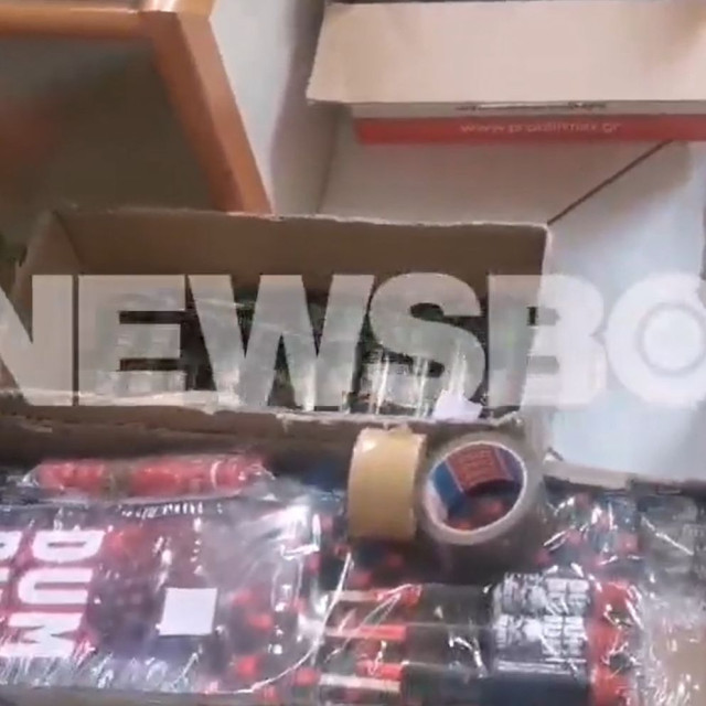 Άγιος Δημήτριος: Ο 16χρονος... αριστούχος της Χημείας που έφτιαχνε κροτίδες στο σπίτι