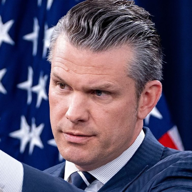 Πιτ Χέγκσεθ: Ο βετεράνος πρώην τηλεαστέρας που έγινε το πρόσωπο της επιχείρησης «Επική Οργή»