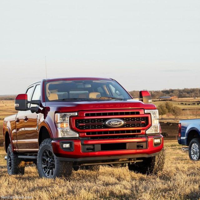 Τι αγοράζουν οι Αμερικανοί; Pick-up, SUV ή ηλεκτρικά;