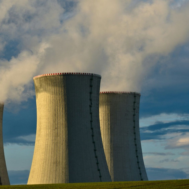 Η εισήγηση του 2006 για κατασκευή πυρηνικού σταθμού στην Ελλάδα και το υπουργείο