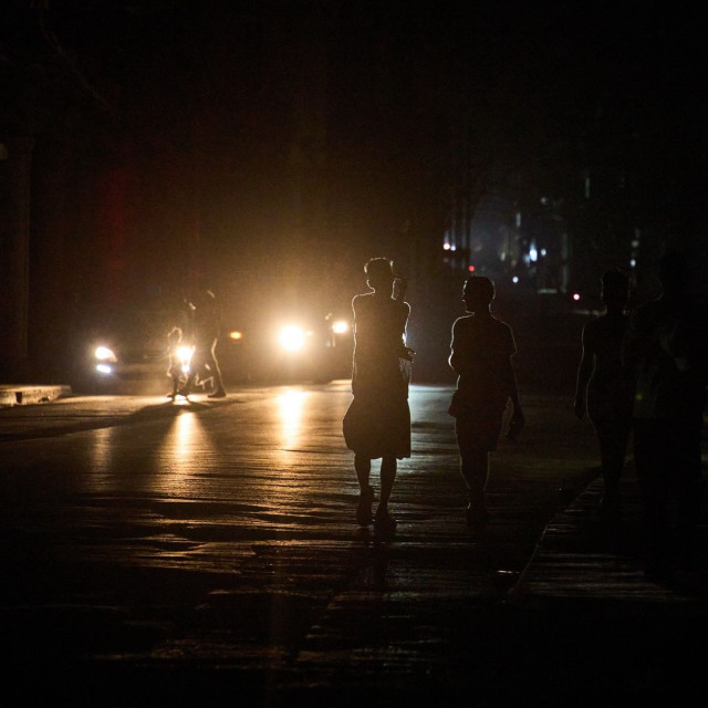 Στο σκοτάδι η Κούβα – Δεύτερο γενικό μπλακ άουτ μέσα σε διάστημα λίγων ημερών