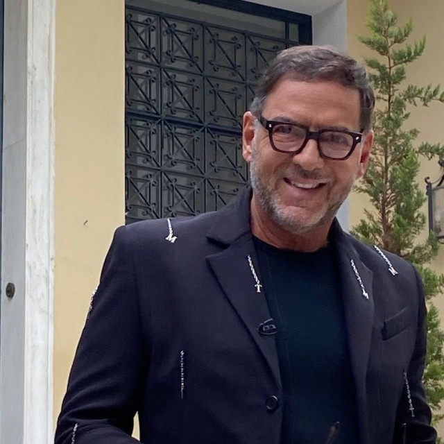 Τσαγκαράκης: «Έλαβε το Ευαγγέλιο με πιστοποιήσεις», λέει ο δικηγόρος του - Την Τρίτη η απολογία του