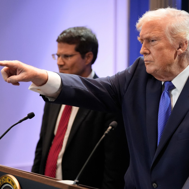 Axios: Τα έξι σημεία της ειρηνευτικής συμφωνίας που επεξεργάζεται ο Τραμπ για το Ιράν