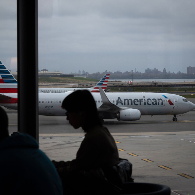 Πράκτορες της ICE στα αμερικανικά αεροδρόμια με εντολή Τραμπ