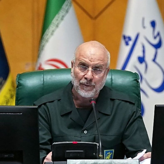 Ιράν: Ειρωνική προειδοποίηση Γκαλιμπάφ για χερσαία επίθεση των ΗΠΑ