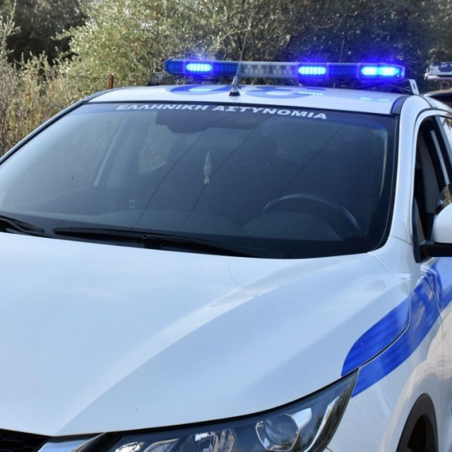 Ιωάννινα: Μαθητής Γυμνασίου κυκλοφορούσε με σουγιά 18 εκατοστών - Συνελήφθη και η μητέρα του