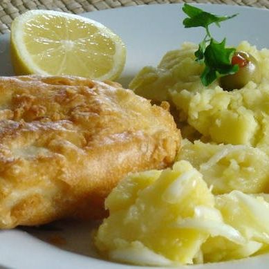 25η Μαρτίου: Γιατί τη σημερινή μέρα τρώμε μπακαλιάρο σκορδαλιά;