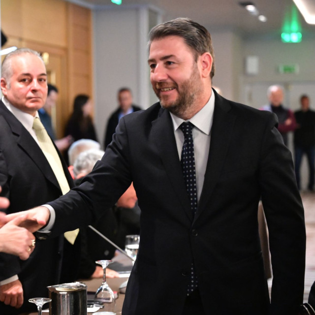 Το ΠΑΣΟΚ απογείωσε τη δήλωση Τασούλα για το... 1981 με βίντεο για το Συνέδριο