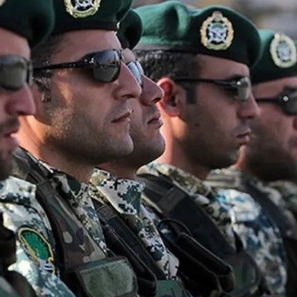 «Μπλόφα» ή «ρέστα» με χερσαία αμερικανική επίθεση στο Ιράν - Με ένα εκατομμύριο μαχητές η Τεχεράνη