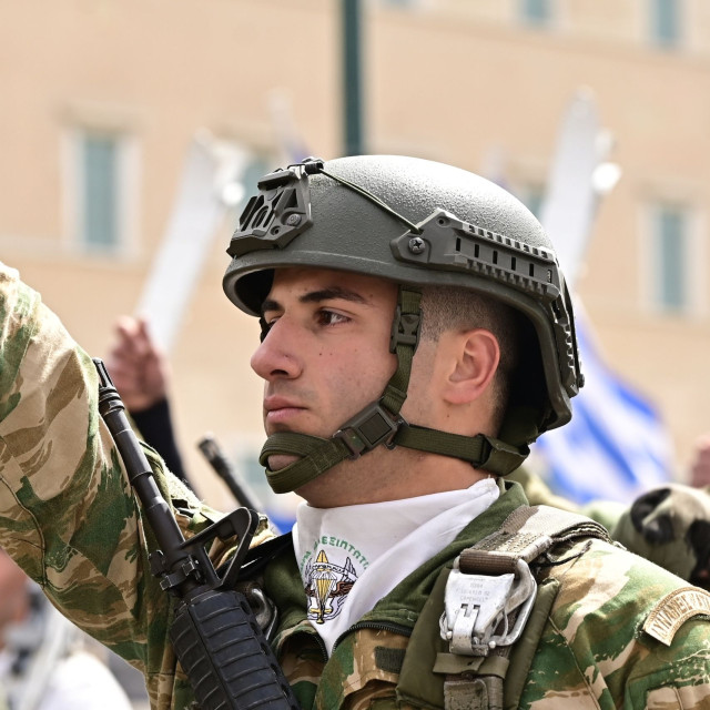 Προκαταβολική κάλυψη κάθε υγειονομικής δαπάνης άνω των 300 ευρώ για τα στελέχη των Ενόπλων Δυνάμεων