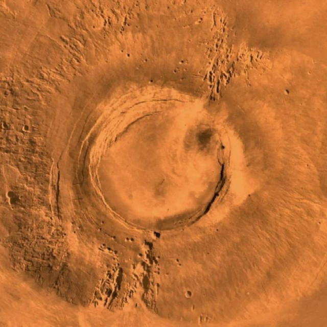 Η NASA εντόπισε μια δομή κάτω από την επιφάνεια του Άρη που μπερδεύει τους επιστήμονες