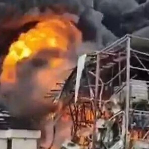 Ισραήλ: Φωτιά σε δεξαμενές χημικών στην Μπερ Σεβά μετά από ιρανική πυραυλική επίθεση