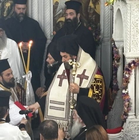 Με λαμπρότητα η ενθρόνιση του Μητροπολίτη Ιωακείμ στο Σπήλι: «Έρχομαι να ακούσω, να μάθω,να σεβαστώ»