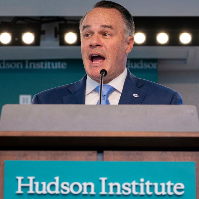 Προειδοποίηση από την αμερικανική πετρελαϊκή βιομηχανία: «Ανοίξτε άμεσα τα Στενά του Ορμούζ»