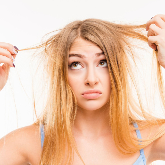 Οι καλύτερες βιταμίνες και συμπληρώματα για την ανάπτυξη των μαλλιών — Τι λειτουργεί πραγματικά