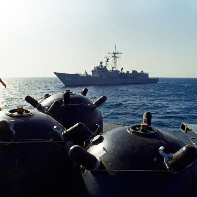 Explainer: Θα μπλοκάρουν οι Χούθι το Στενό Μπαμπ ελ-Μαντέμπ; - Το πέρασμα που «καίει» την Ευρώπη