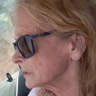 Νόρα Βαλσάμη: Η γιος της δημοσίευσε πρόσφατη και σπάνια φωτογραφία της ηθοποιού