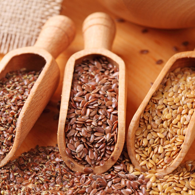 Γιατί το άλεσμα των λιναρόσπορων τους μετατρέπει σε υπερτροφή