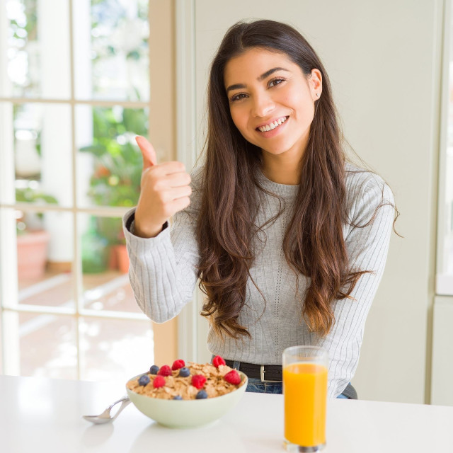 Το νο. 1 υψηλό σε φυτικές ίνες πρωινό για καλύτερο σάκχαρο αίματος, σύμφωνα με διαιτολόγους