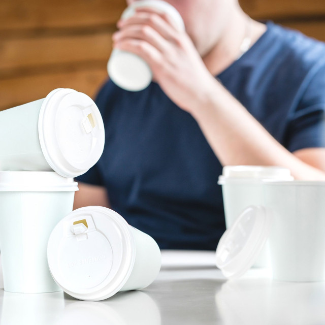 Πόσος καφές την ημέρα μειώνει άγχος και κατάθλιψη