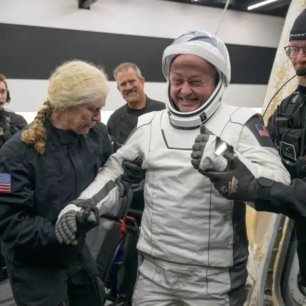 Αστροναύτης της NASA χάνει ξαφνικά την ικανότητα να μιλήσει στο διάστημα, και κανείς δεν ξέρει γιατί