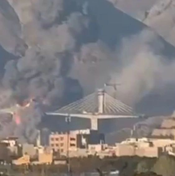 Ιράν: Έπληξε αμερικανικά μαχητικά σε βάση στην Ιορδανία - Πιθανοί στόχοι γέφυρες σε αραβικές χώρες