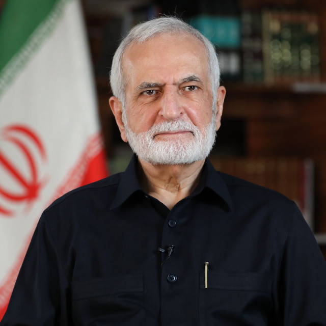 Ιράν: Τραυματίστηκε σοβαρά ο πρώην ΥΠΕΞ Χαραζί - Η σύζυγος του σκοτώθηκε