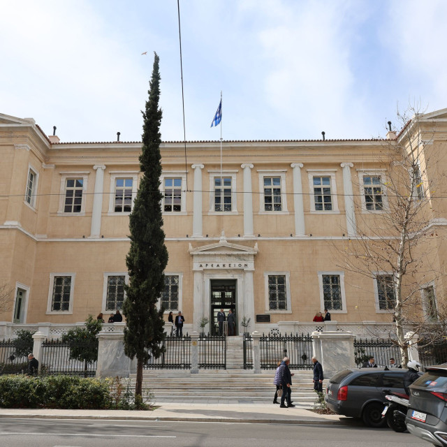 ΣτΕ: Πρόστιμο 10.000 ευρώ στην Αποκεντρωμένη Διοίκηση Αττικής για το ξενοδοχείο στην Ακρόπολη