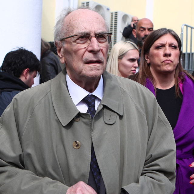 Ένωση Δικαστών και Εισαγγελέων κατά Νίκου Κωνσταντόπουλου: Πληγωμένος πατέρας έγινε πρόεδρος ομάδας