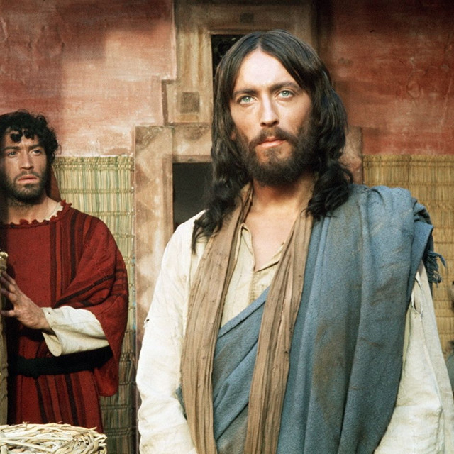 Ο Iησoύς από τη Ναζαρέτ επιστρέφει στην τηλεόραση