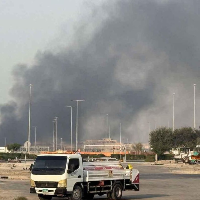 Ένας νεκρός από πυρκαγιά σε συγκρότημα φυσικού αερίου στο Άμπου Ντάμπι