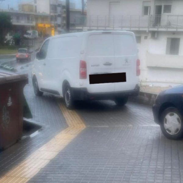 Ρέθυμνο: Το πάρκινγκ που προκάλεσε οργή - Εικόνες