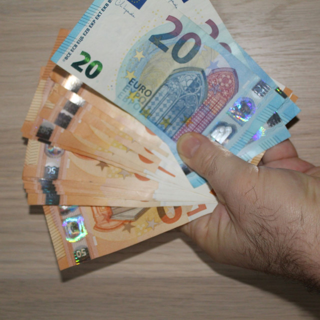 Επιδόματα: Οι πληρωμές από τον e-ΕΦΚΑ και τη ΔΥΠΑ την ερχόμενη εβδομάδα