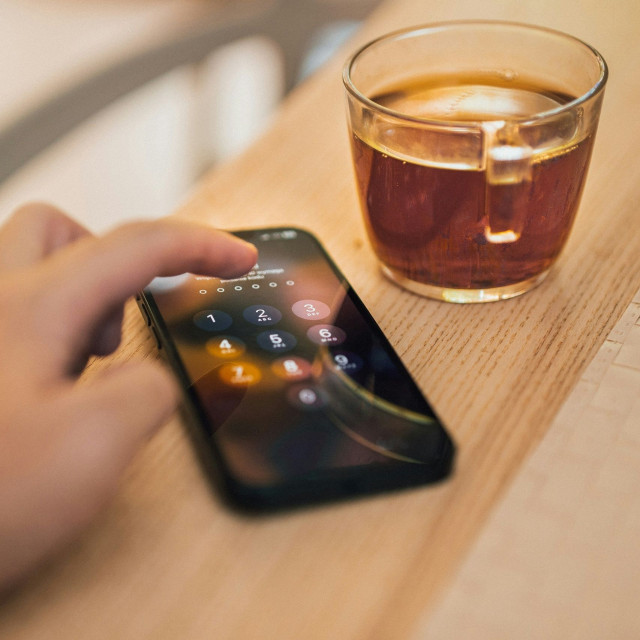 Απάτες στο διαδίκτυο: Τα σημάδια που δεν πρέπει να αγνοήσετε