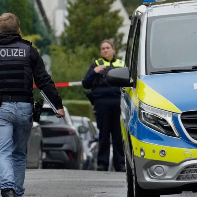 Συναγερμός στη Γερμανία: Εντοπίστηκε φιαλίδιο με το ραδιενεργό δηλητήριο «Πολώνιο 210»