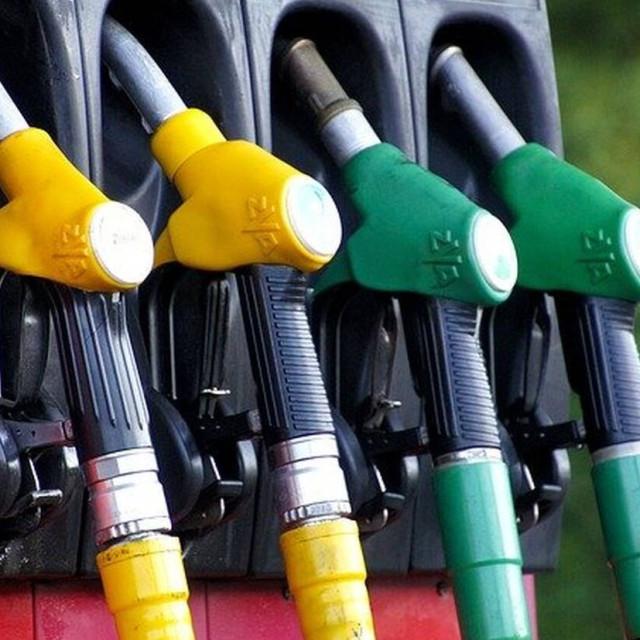 Fuel Pass: Τα τρία SOS για να λάβετε την επιδότηση για τα καύσιμα - Διευκρινίσεις από το υπουργείο