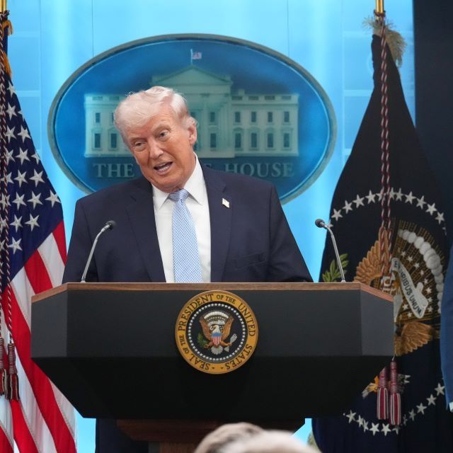 Πεντάγωνο: Ενημερώνει τον Τραμπ για τις στρατιωτικές επιλογές στο Ιράν – Αρχίζει ξανά ο πόλεμος;