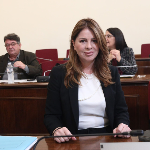 ΟΠΕΚΕΠΕ - Παπακώστα: «Ζητώ άρση της ασυλίας» - Δεν θα κατέβει στις εκλογές εάν «υπάρχει σκιά»