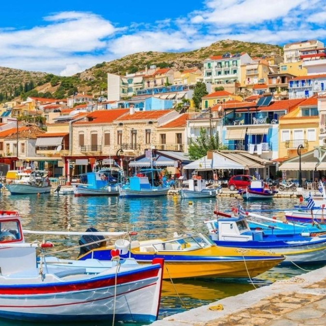 Τουρκία: Πενταπλασιασμός Τούρκων τουριστών στα ελληνικά νησιά - Παράταση στο πρόγραμμα βίζας