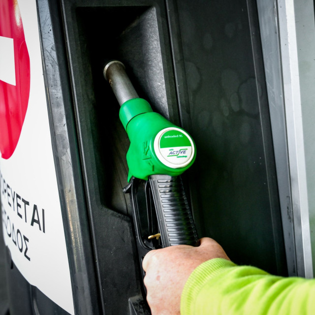 Fuel Pass 2026: Ποιοι θα πληρωθούν τη Μεγάλη Εβδομάδα και ποιοι όχι