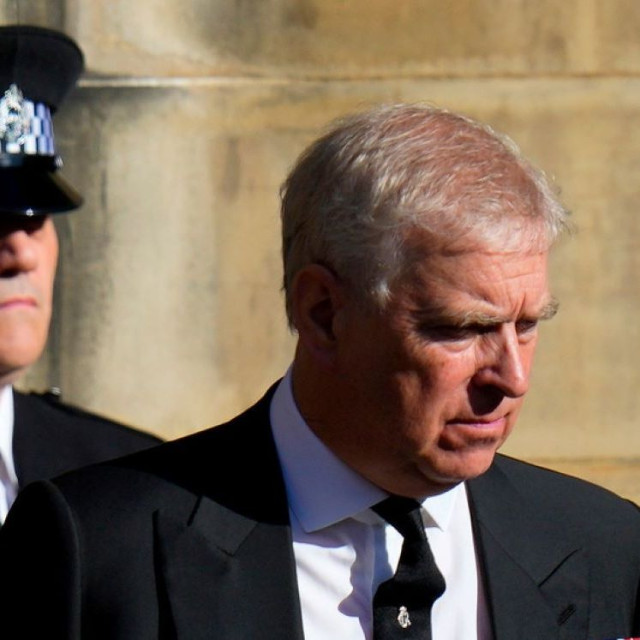 Άντριου Μαουντμπάτεν - Ουίνδσορ: Φόβοι για την ψυχική κατάστασή του μετά την σύλληψη