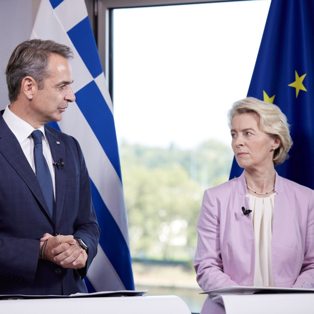 Μητσοτάκης σε φον ντερ Λάιεν: Να δημιουργηθεί ευρωπαϊκό πλαίσιο για τον ψηφιακό εθισμό των νέων