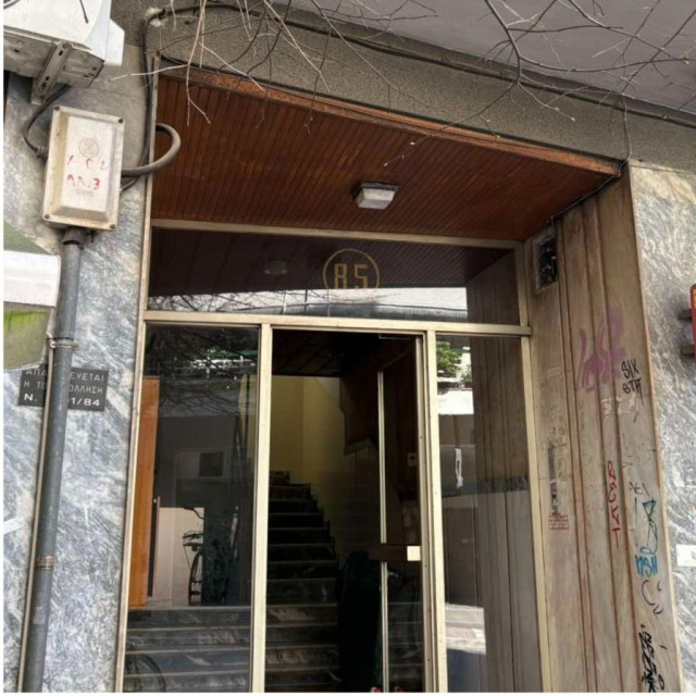 Τραγωδία στη Λάρισα: Νεκρές και σε προχωρημένη σήψη βρέθηκαν σε διαμέρισμα δύο αδελφές