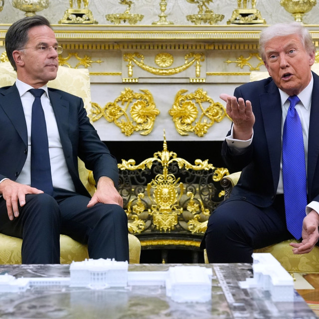 WSJ: Ο Τραμπ εξετάζει την τιμωρία ορισμένων χωρών του NATO λόγω μη στήριξης στον πόλεμο με το Ιράν