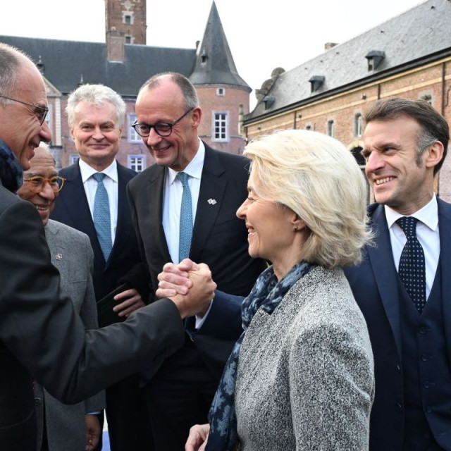 Κοινό μέτωπο Ευρωπαίων ηγετών και του Καναδού πρωθυπουργού: Συνυπογράφουν δήλωση για την εκεχειρία