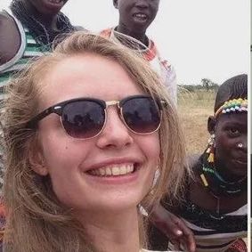 Το μυστήριο της εξαφάνισης νεαρής γιατρού στην αφρικανική ζούγκλα - Τα κρεμασμένα σε δέντρα εσώρουχα