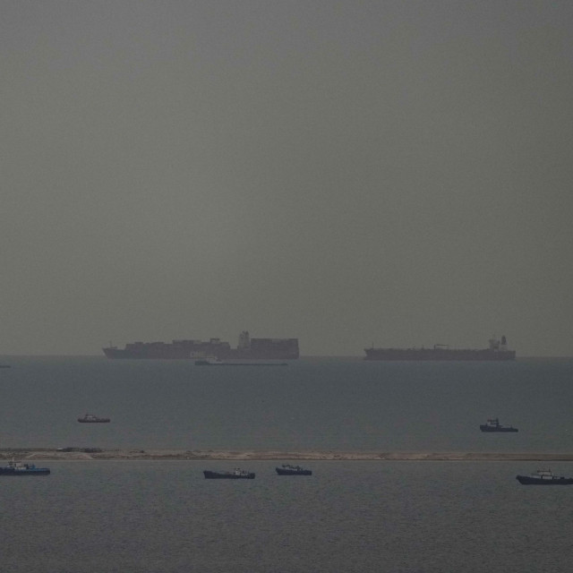 Παγιδευμένα με νάρκες τα Στενά του Ορμούζ - Το Ιράν έδωσε «εναλλακτικές διαδρομές» στα πλοία